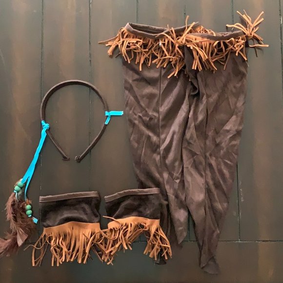 Hide Huntress Women's Halloween Costume Tribal - Picture 4 of 4